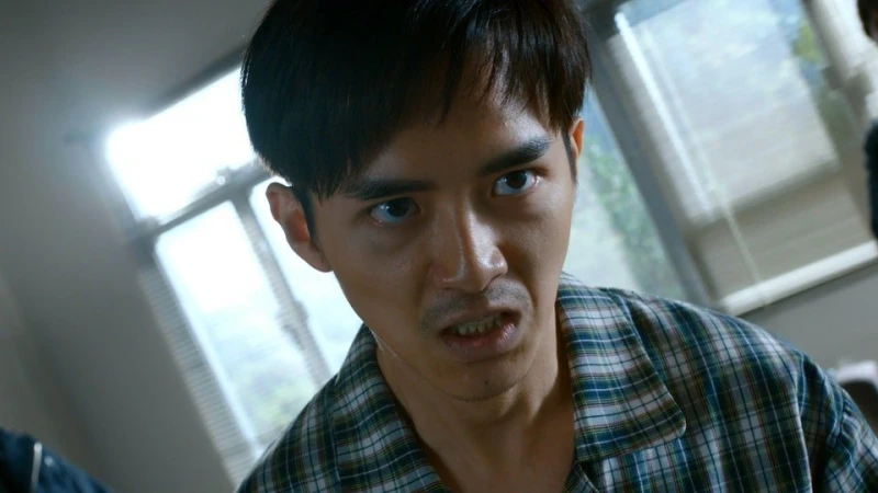 【隱形戰隊】趙希洛胡諾言床戲太突兀　「性感雙嬌」慘遭辣手摧花