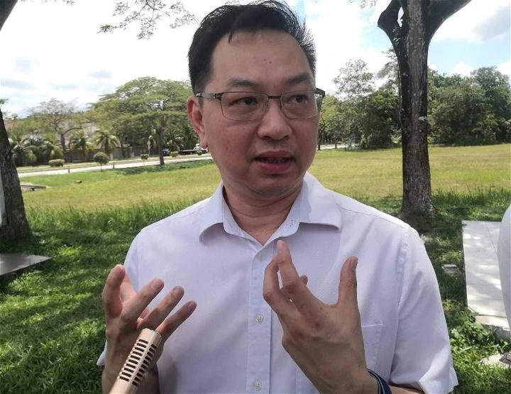 【年輕男女車震】 警方將傳召拍攝和上載視頻者問話