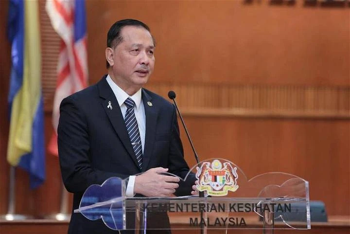 諾希山本月退休　為國家服務了35年