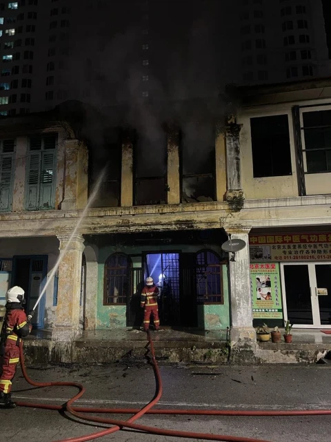 瓊花路戰前老屋火災　一住戶受困葬身火海
