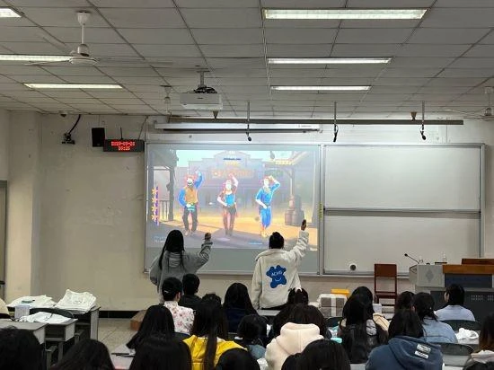 賦能她力量 維塔士面向高校女生開展職業發展活動