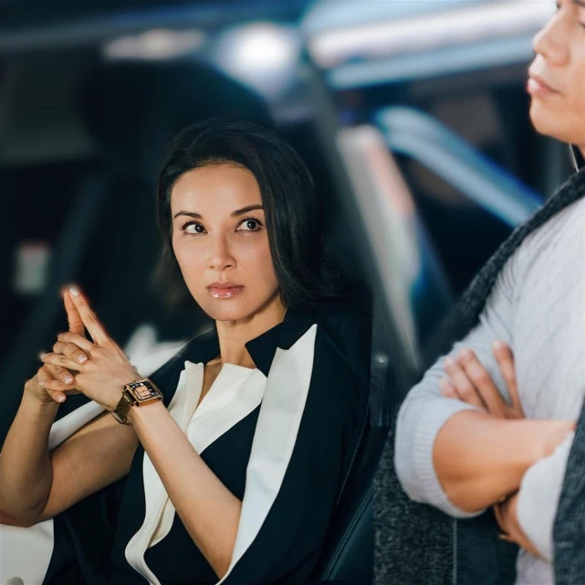 《尋秦記》回憶殺！宣萱赴新加坡與鄭雪兒敘舊　兩大女神逆生長！