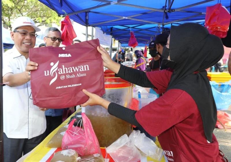 齋戒月頻頻下雨食物賣不完　莎阿南市政廳兩周3噸餐飲送B40家庭