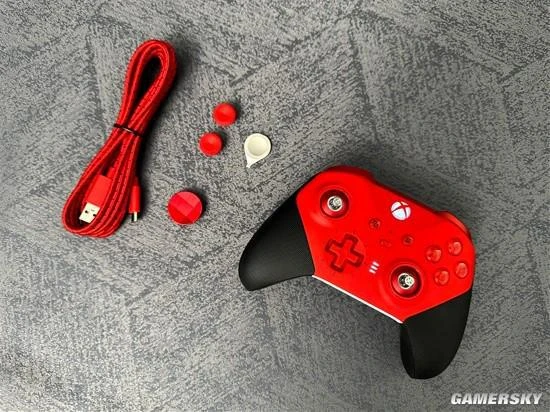 赤色彗星！XBOX精英手柄2代青春版紅配色開箱圖賞