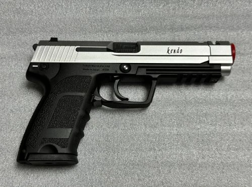 卡普空提醒《生化4》里昂配槍賣光了：玩家別來了