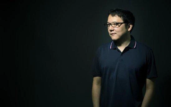 尼爾評價宮崎英高：開頭受苦 但《老頭環》太好玩了！