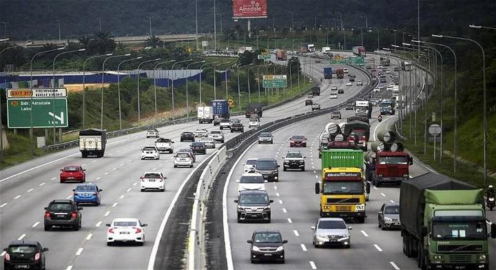 開齋節展開「順暢行動」與「安全行動20」　警方駐守塞車黑區執法