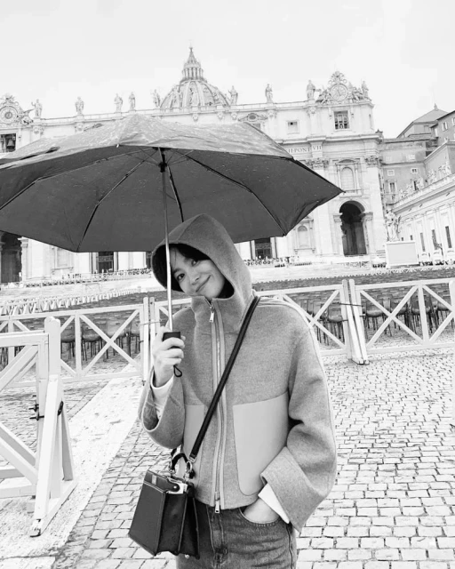 「亂髮加素顏」難掩女神形象　宋慧喬曬私下零修圖美照