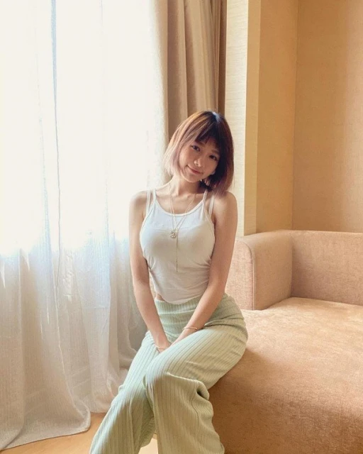 香港新居裝修簡約有格調　林明禎風騷迎首位貴賓