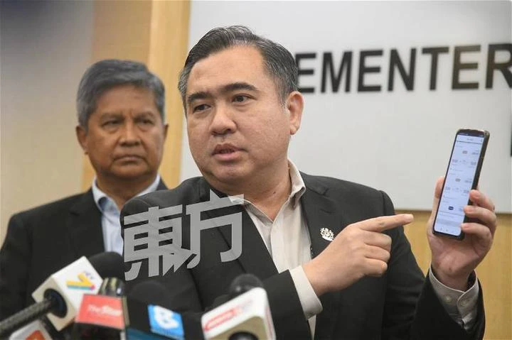 魏家祥用亞航程序買馬航機票　陸兆福諷：就像到麥當勞買KFC