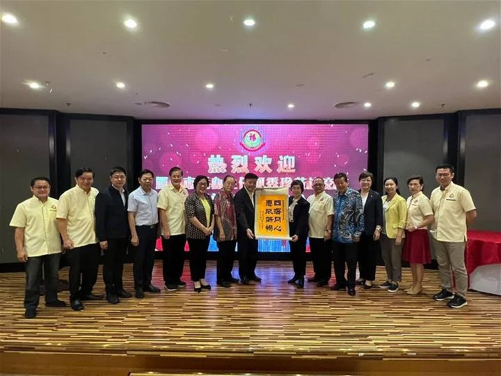 福建省海外聯誼會代表團　蒞訪福聯會進行交流與座談