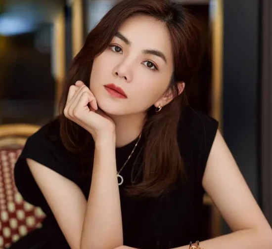 結婚11年恩愛不減　Ella自曝夫妻因一情況會分房睡