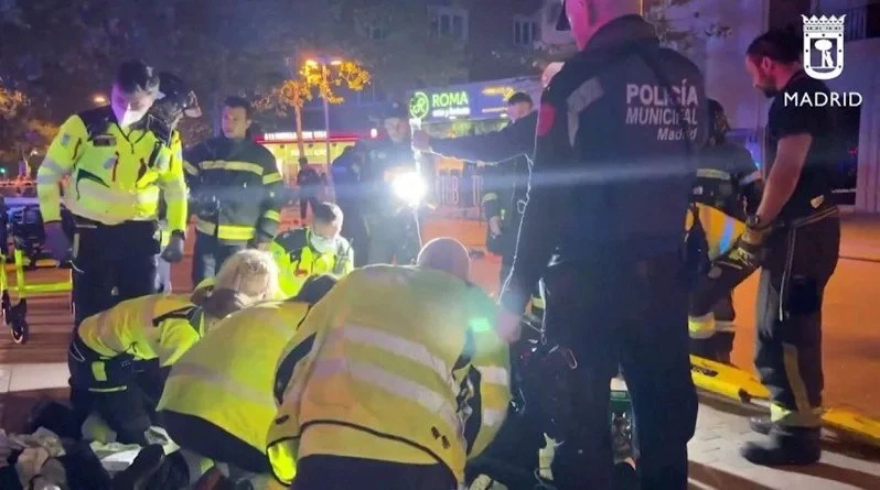 「菜肴上倒酒點火」西班牙餐廳火焰料理　釀火災2死10傷