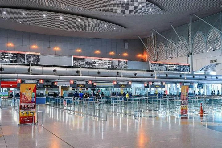 舒緩馬新關卡入境擁堵問題　大臣：入境設施效率須提升至100％