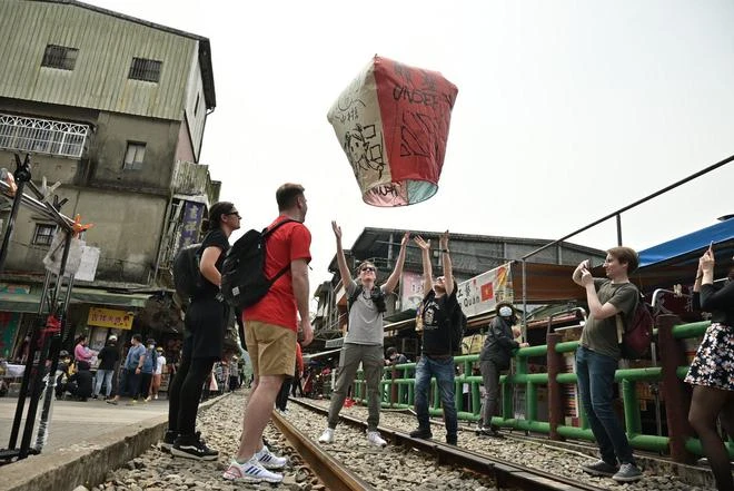 《幽靈線東京》前製作人帶新團隊去台灣團建