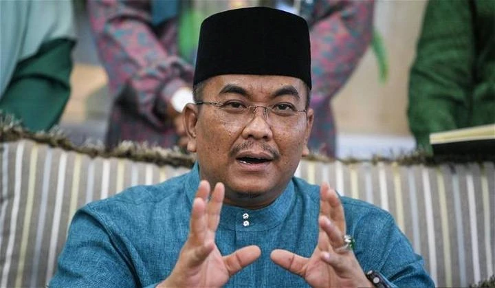 否認要求大學生宣誓支持　沙努西：僅出席開齋活動