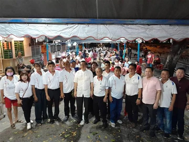 全國63所獨中各獲25萬　林冠英：給了華社很大的信心