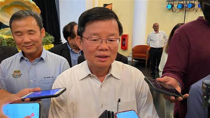 曹觀友揶揄國盟耗盡政治資本　天天炒作「門戶開放」課題