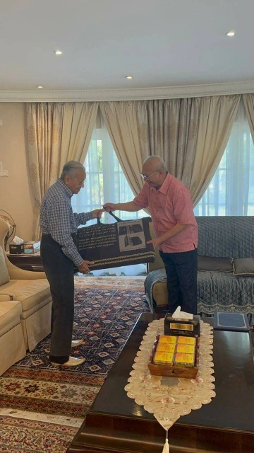 安努亞會見馬哈迪　洽談馬來人團結