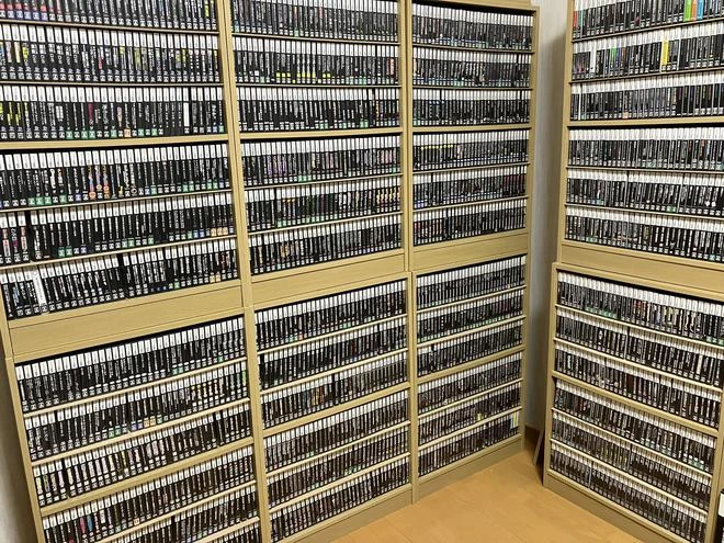 日本議員曬任天堂DS近2000款遊戲收藏