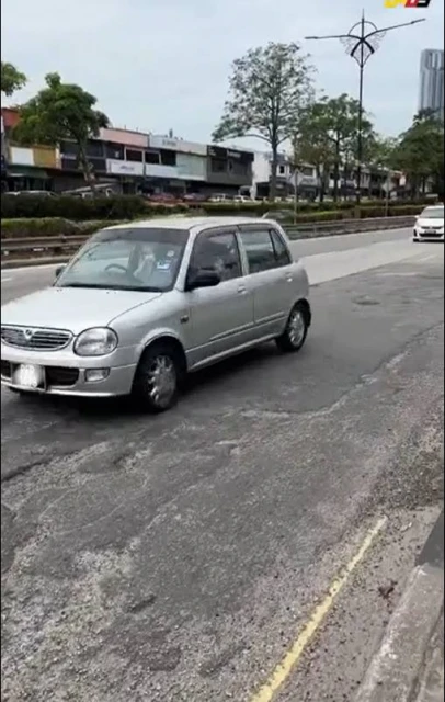 新山道路多坑洞遭詬病　工程部長視察後感同身受