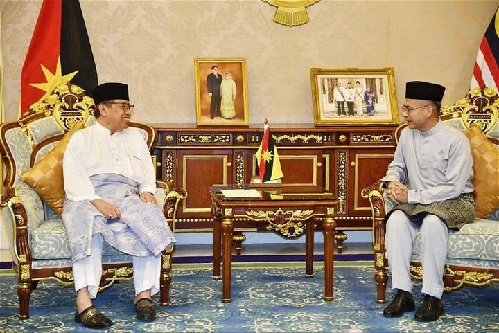 酷玩樂團演唱會票遭黃牛炒高　通訊部擬向主辦方查售票運作