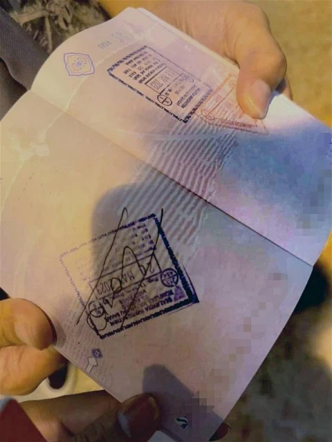 獅城夫婦被禁入境大馬半年　只因質疑官員跳頁蓋章