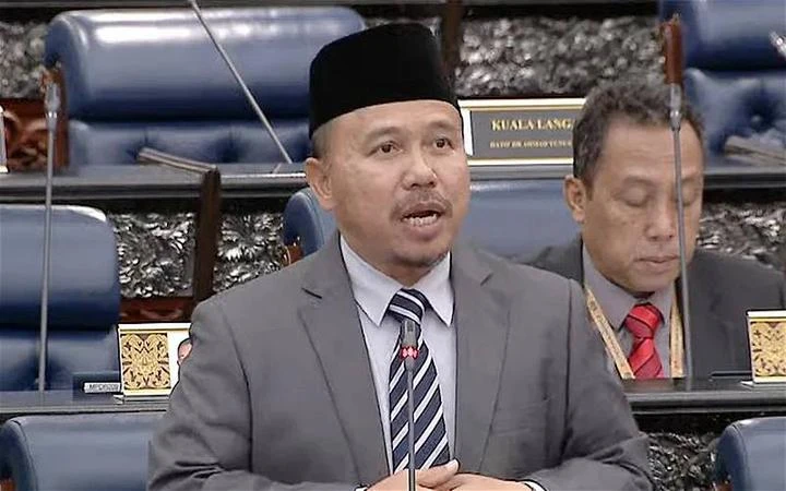 伊黨議員離題辯論「阿拉」課題　遭副議長訓斥