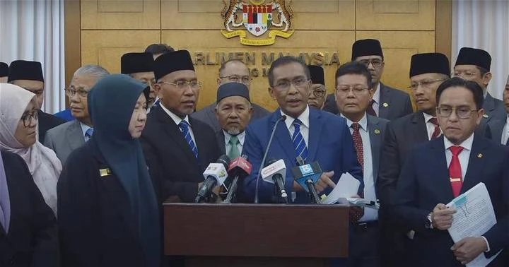 撤非穆禁用「阿拉」字眼上訴前已徵詢元首？　達基尤丁：首相沒告知何時覲見陛下