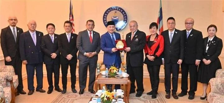 哈芝芝接見吳添泉　沙政府支持全國華人文化節