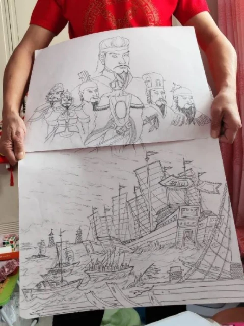 和父親一起做遊戲的阿魯