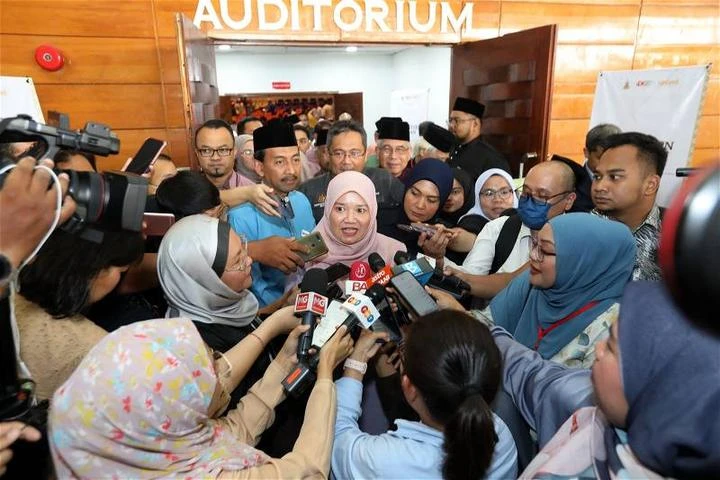 3萬SPM考生缺席考試　法迪娜：教育部深入調查原因