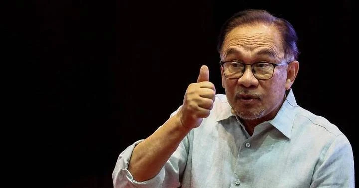 安華祝賀大馬2學校入圍全球十大