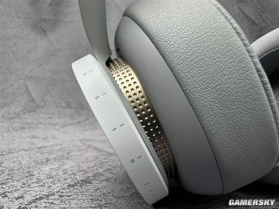 太空漫遊！《星空》限量版XBOX手柄/耳機開箱圖賞