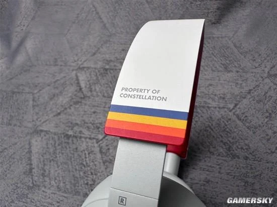 太空漫遊！《星空》限量版XBOX手柄/耳機開箱圖賞