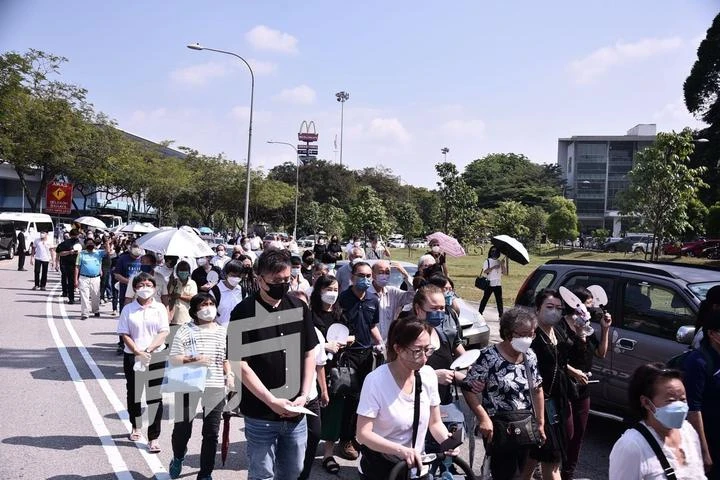 莫泰熙今舉殯　約500人送別「華教園丁」