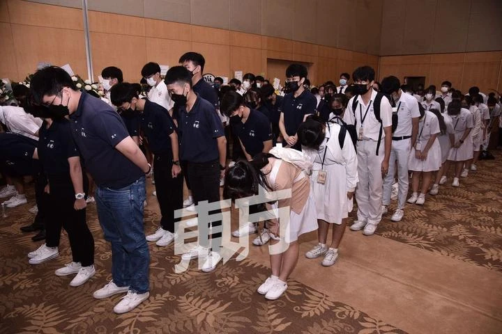 莫泰熙今舉殯　約500人送別「華教園丁」