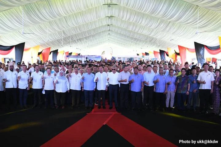 安華冀各部門機構通力合作　終結大馬赤貧人口目標