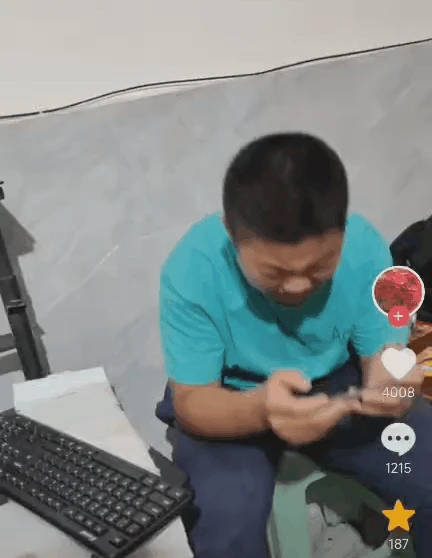 被人嘲笑的現實版鳴人，逆襲成了火影