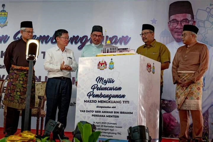 【州選探軍情】安華任相半年6次訪檳　時評人：為穩住希盟檳州選情