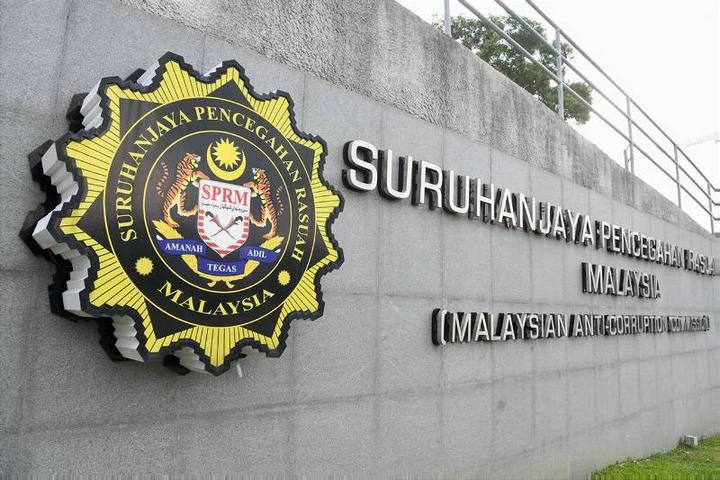 KLIA移民局官員涉貪濫權案　消息：反貪會已向3人錄供