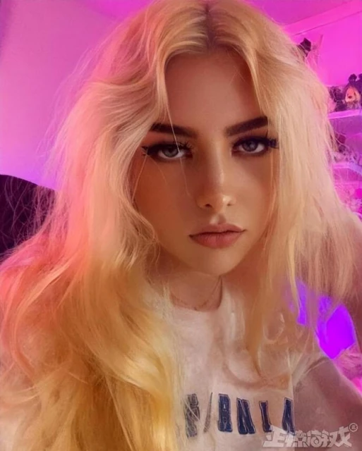 老滾玩出新高度，大神分享最騷MOD，一個更新讓玩家都成了舔狗