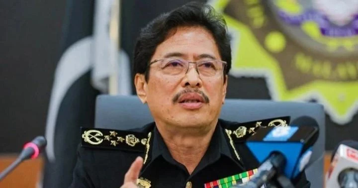 張慶信突擊機場當天　移民局發41份拒絕入境通知書