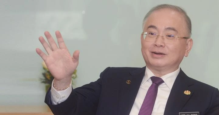 馬華受邀加入國盟　魏家祥一字婉拒沙努西