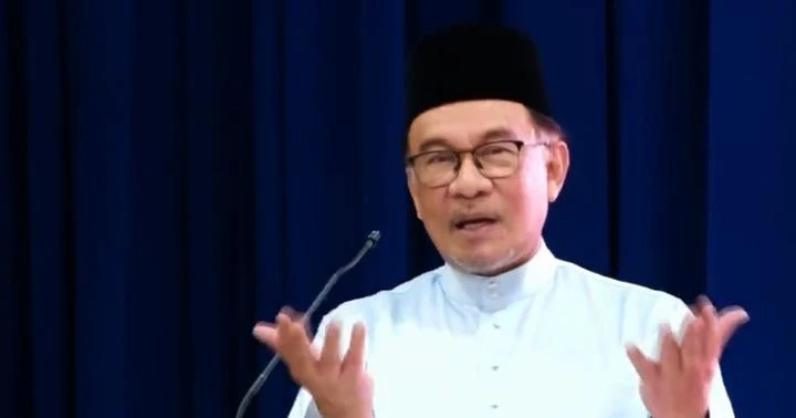 安華承諾將檢討公務員薪資