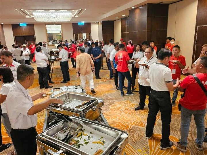 檳火箭候選人推介儀式遲未開始　傳陸兆福尚在安撫被下車原任議員