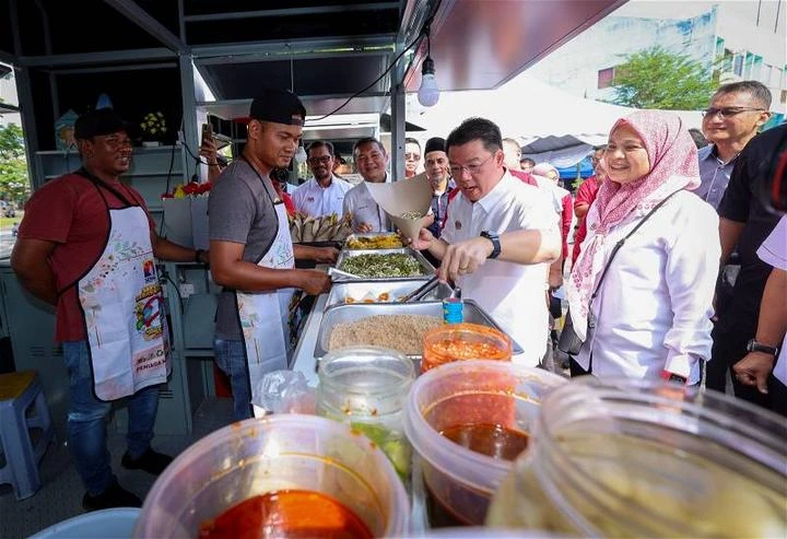 解決非法路邊擺檔　地政部斥5000萬設MyKiosk櫃檯