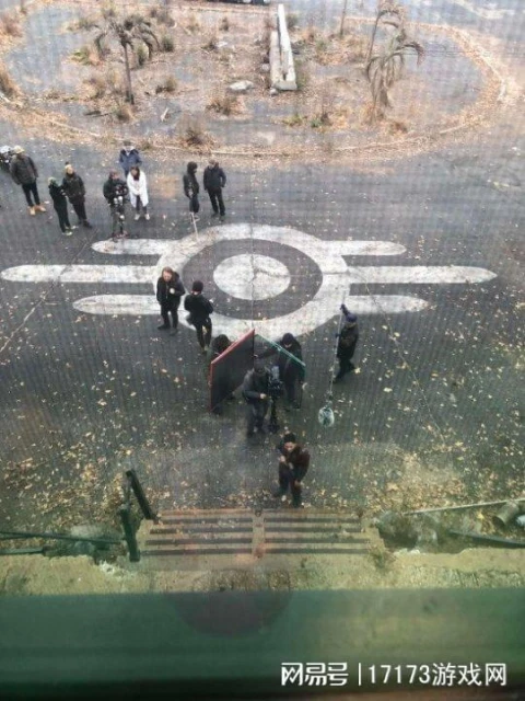 《輻射》真人劇片場外景照片 出現疑似「避難所科技」 總部場景