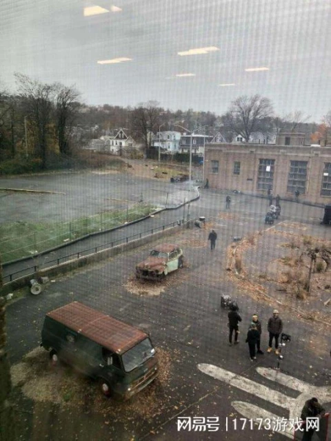 《輻射》真人劇片場外景照片 出現疑似「避難所科技」 總部場景