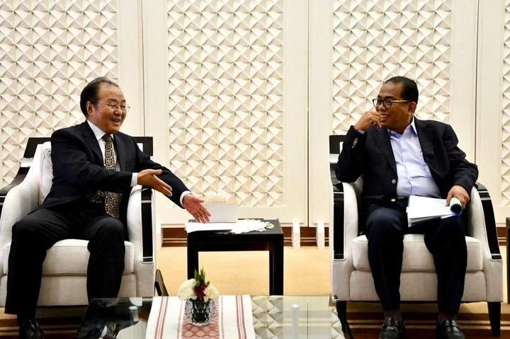 卡立諾丁與歐陽玉靖會面 雙方交換高等教育交流意見